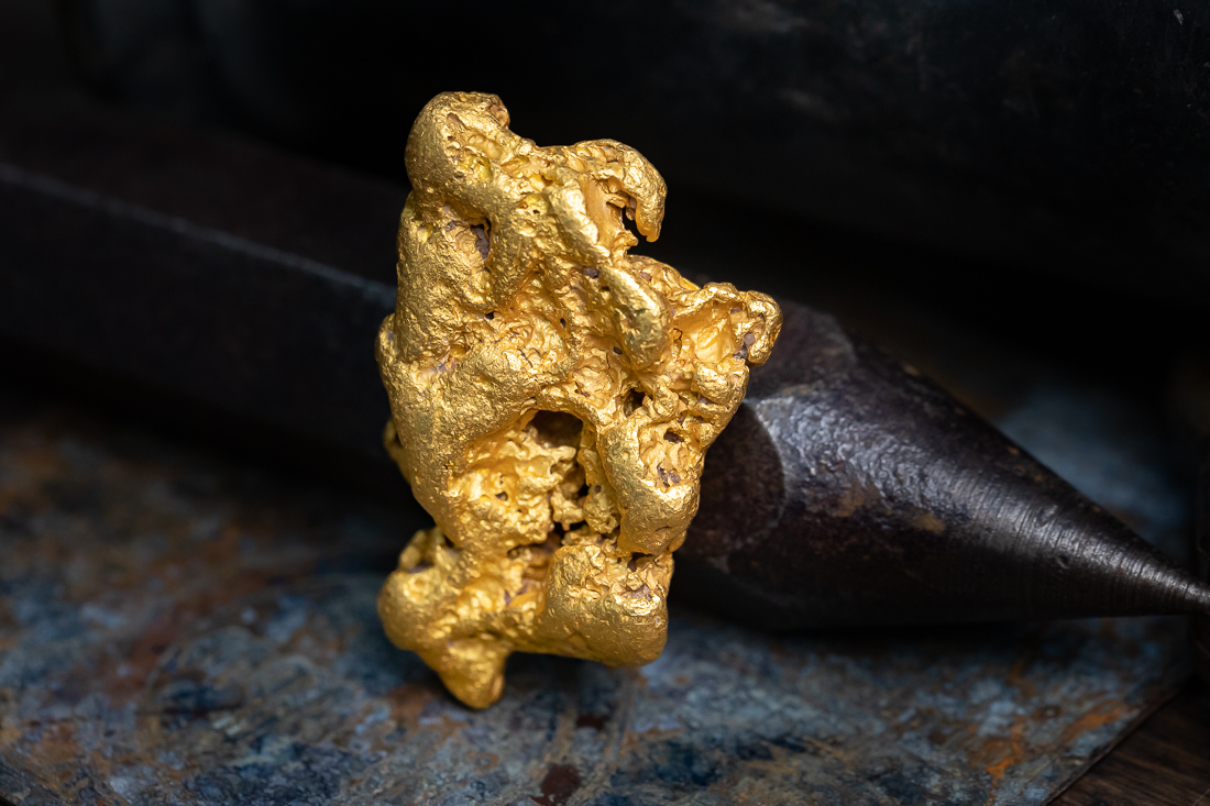 Huge Gold nugget 12-3-25-28.jpg