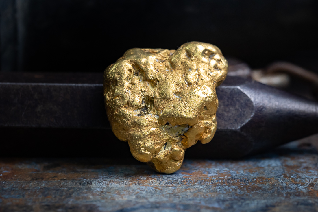 Huge Gold nugget 12-3-25-39.jpg