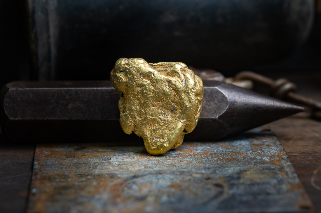 Huge Gold nugget 12-3-25-40.jpg