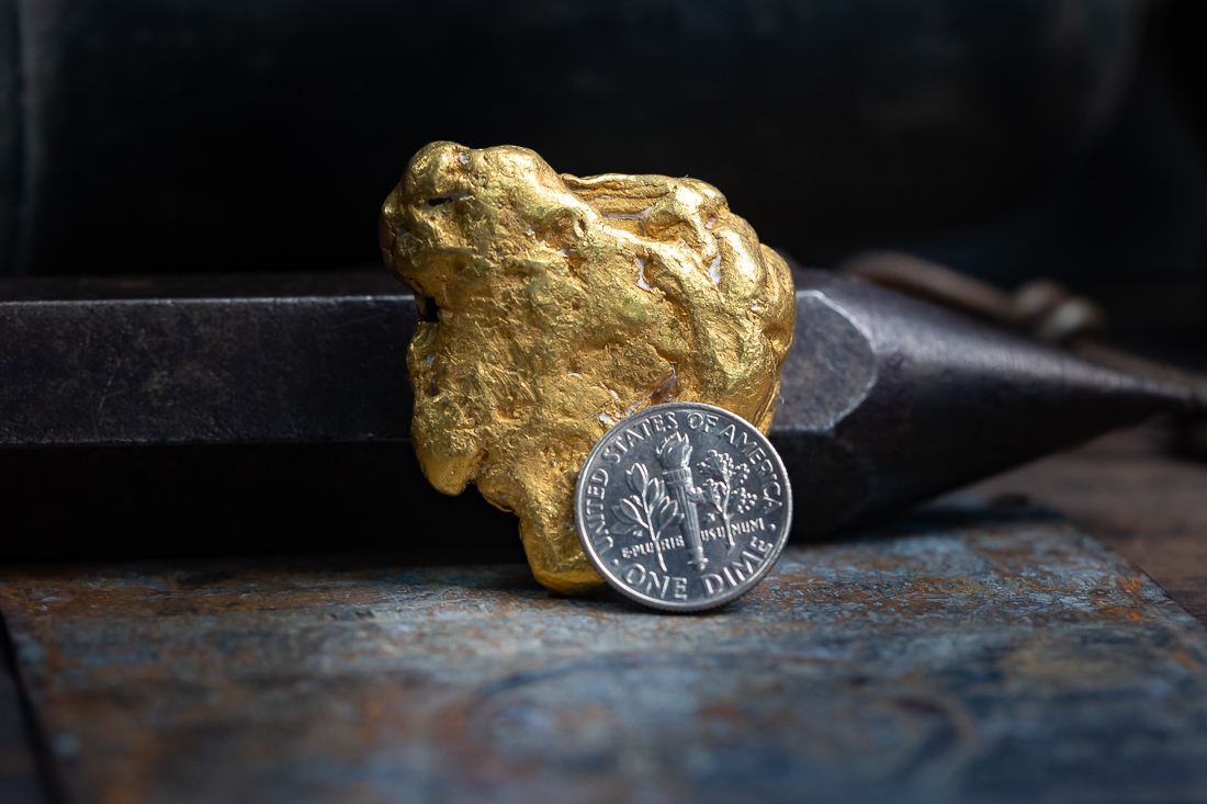 Huge Gold nugget 12-3-25-43.jpg